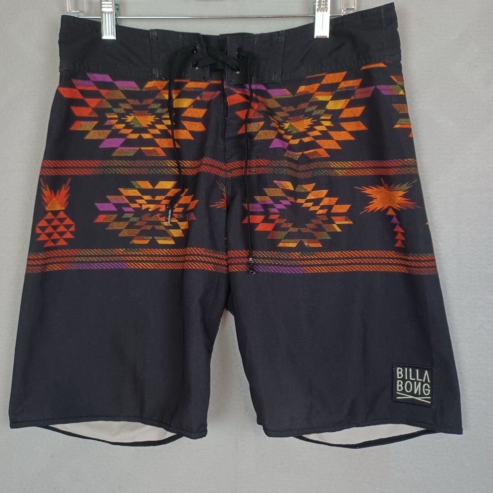 Billabong Board Black Shorts Mens‎ 32 Aztec Surf Swim Southwestern Santa Fe
